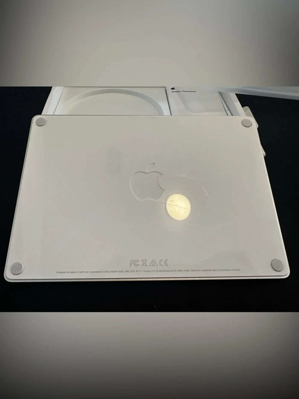 Apple Magic Trackpad 2 **WHITE** - Picture 3 of 6